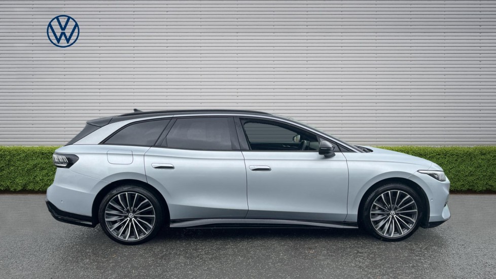 Volkswagen ID.7 210kW Match Pro S Plus 86kWh 5dr Auto Electric Estate - Image 4