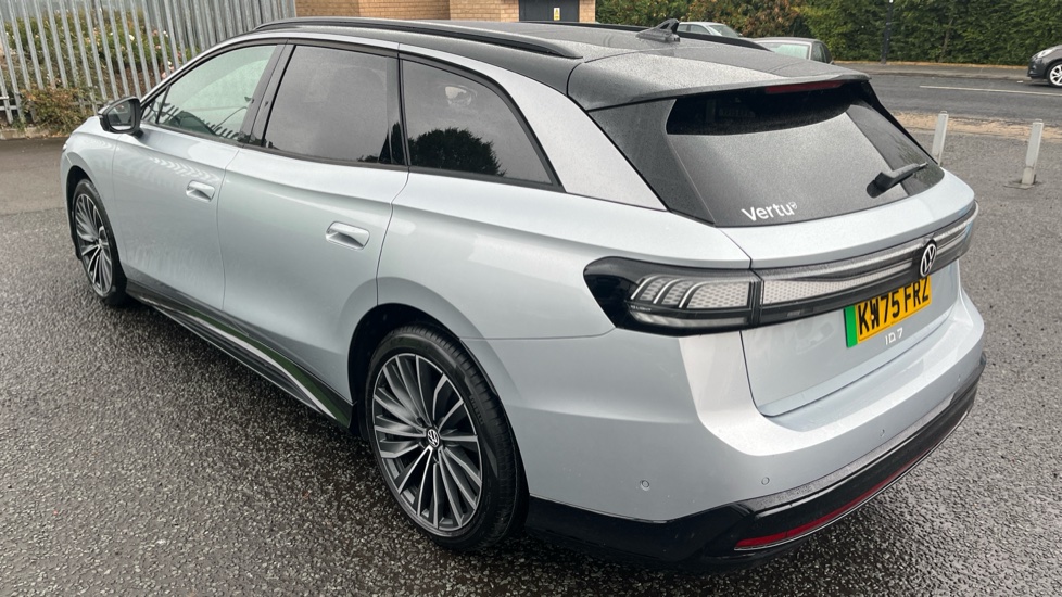 Volkswagen ID.7 210kW Match Pro S Plus 86kWh 5dr Auto Electric Estate - Image 26