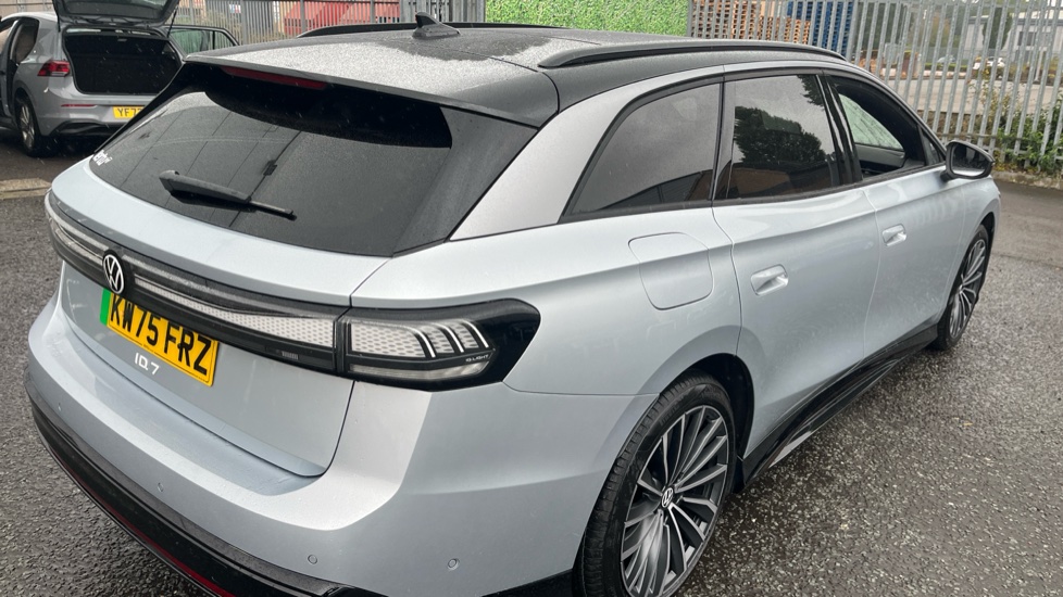 Volkswagen ID.7 210kW Match Pro S Plus 86kWh 5dr Auto Electric Estate - Image 29