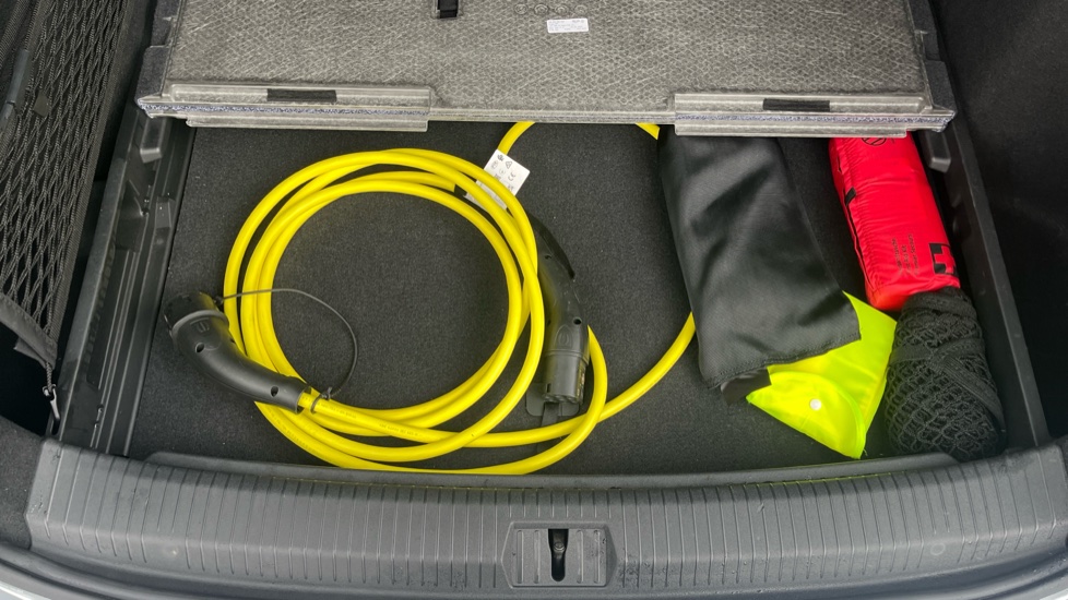 Volkswagen ID.7 210kW Match Pro S Plus 86kWh 5dr Auto Electric Estate - Image 31