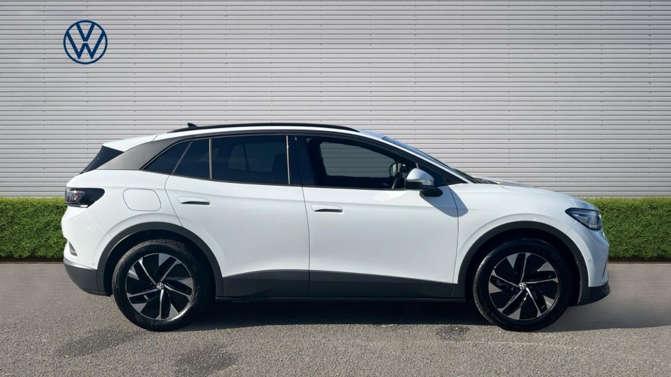 Volkswagen ID.4 210kW Match Pro 77kWh 5dr Auto Electric Estate - Image 4
