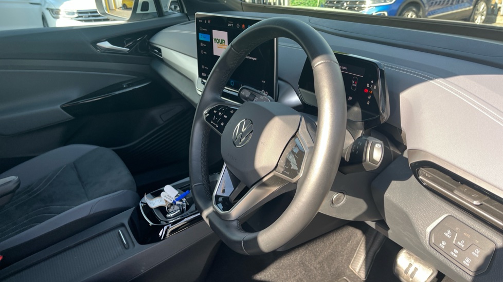 Volkswagen ID.4 210kW Match Pro 77kWh 5dr Auto Electric Estate - Image 6