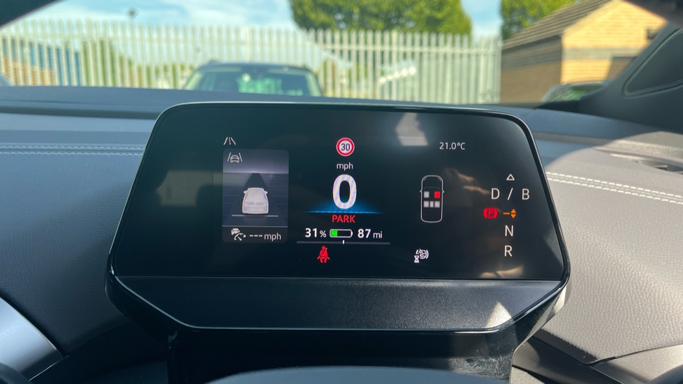 Volkswagen ID.4 210kW Match Pro 77kWh 5dr Auto Electric Estate - Image 11