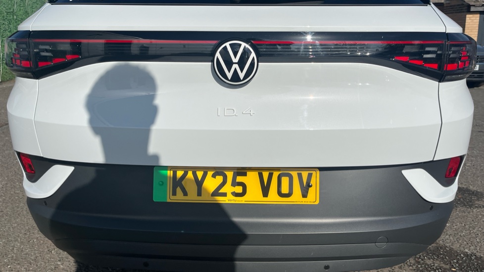Volkswagen ID.4 210kW Match Pro 77kWh 5dr Auto Electric Estate - Image 23