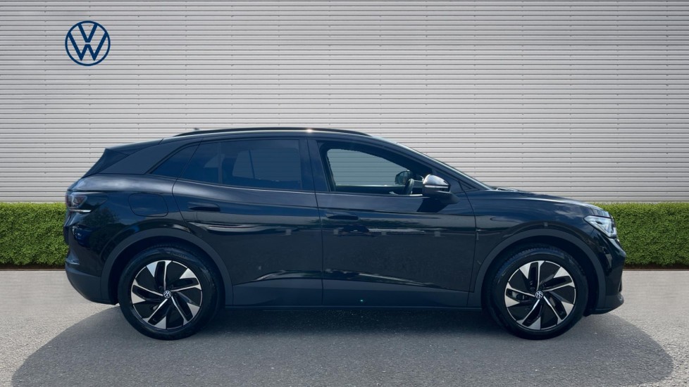 Volkswagen ID.4 210kW Match Pro 77kWh 5dr Auto Electric Estate - Image 4