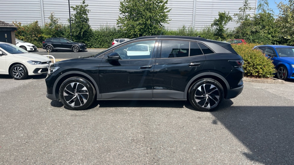 Volkswagen ID.4 210kW Match Pro 77kWh 5dr Auto Electric Estate - Image 25
