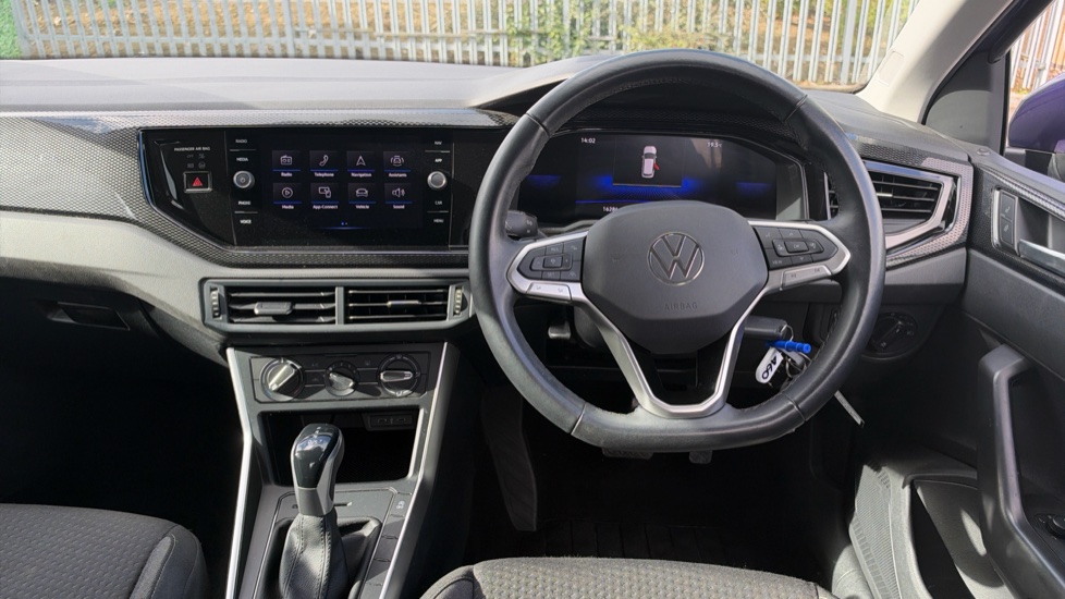 Volkswagen Polo 1.0 TSI Life 5dr DSG Petrol Hatchback - Image 10