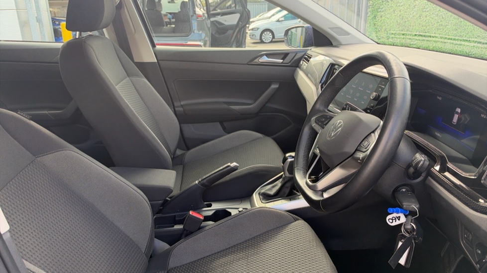 Volkswagen Polo 1.0 TSI Life 5dr DSG Petrol Hatchback - Image 15