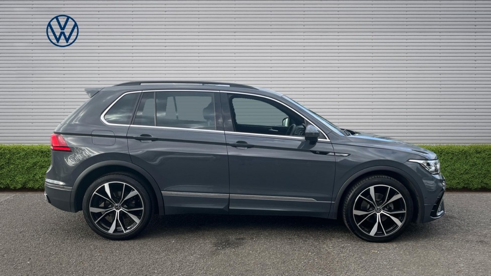 Volkswagen Tiguan 1.5 TSI 150 R-Line 5dr DSG Petrol Estate - Image 4