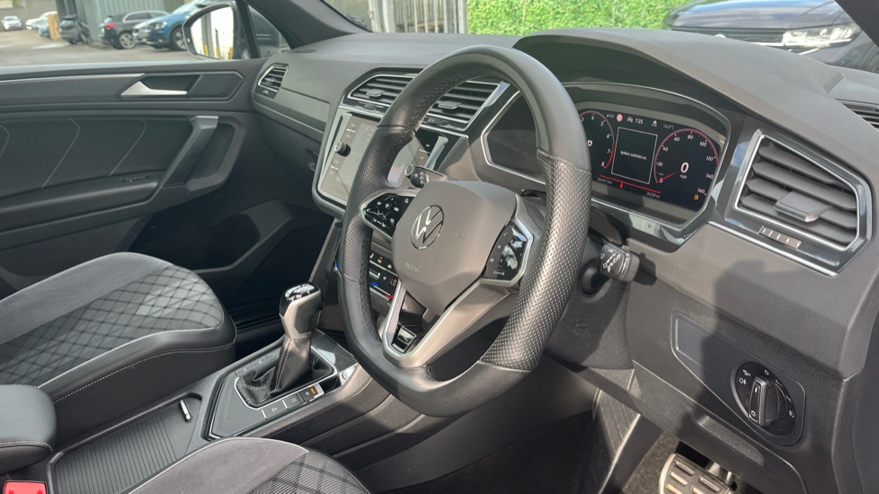 Volkswagen Tiguan 1.5 TSI 150 R-Line 5dr DSG Petrol Estate - Image 6