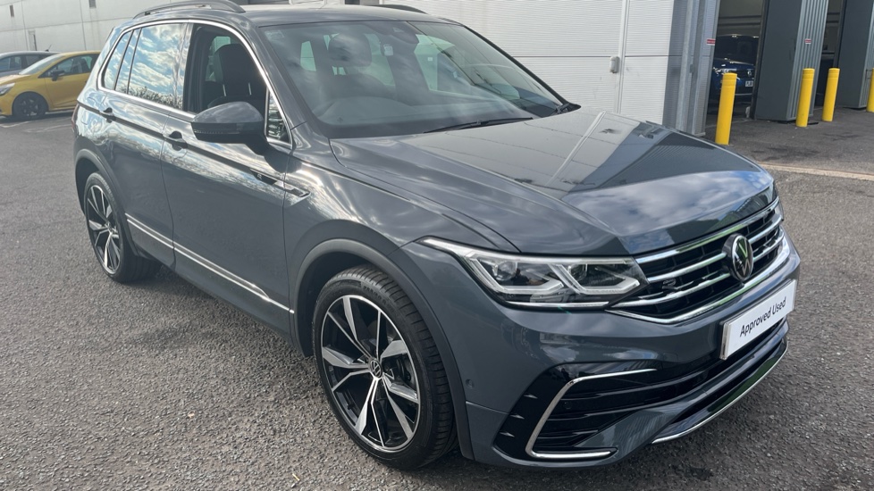 Volkswagen Tiguan 1.5 TSI 150 R-Line 5dr DSG Petrol Estate - Image 21