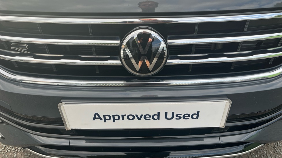 Volkswagen Tiguan 1.5 TSI 150 R-Line 5dr DSG Petrol Estate - Image 22