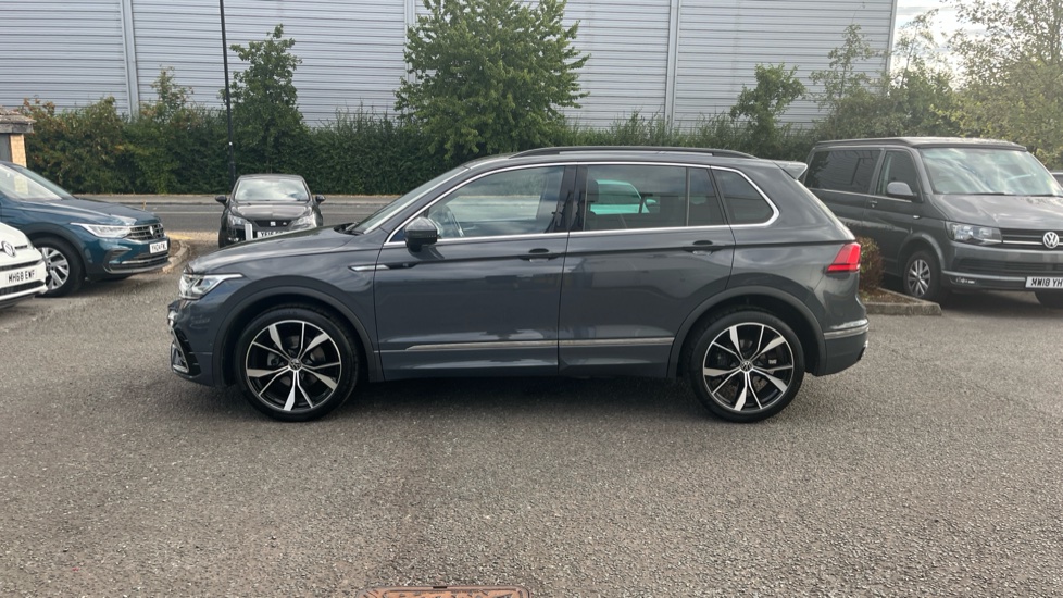 Volkswagen Tiguan 1.5 TSI 150 R-Line 5dr DSG Petrol Estate - Image 25