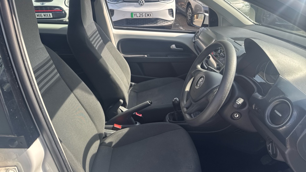 Volkswagen Up 1.0 Move Up 5dr Petrol Hatchback - Image 15