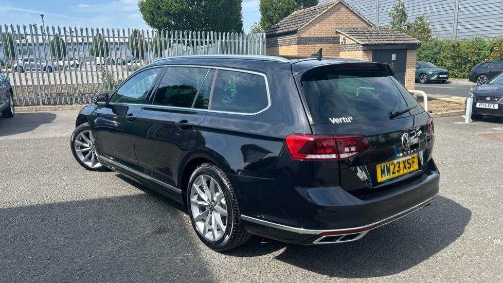 Volkswagen Passat 2.0 TDI EVO SCR R-Line 5dr DSG Diesel Estate - Image 40