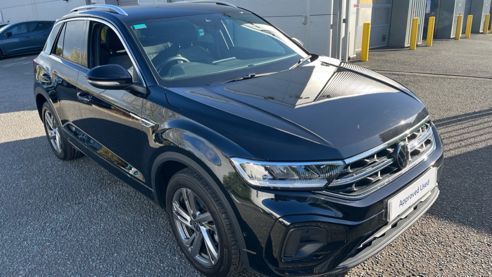 Volkswagen T-Roc 1.5 TSI R-Line 5dr DSG Petrol Hatchback - Image 21