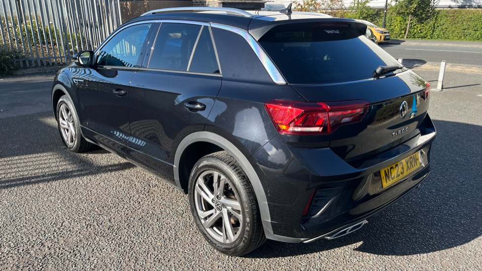 Volkswagen T-Roc 1.5 TSI R-Line 5dr DSG Petrol Hatchback - Image 27