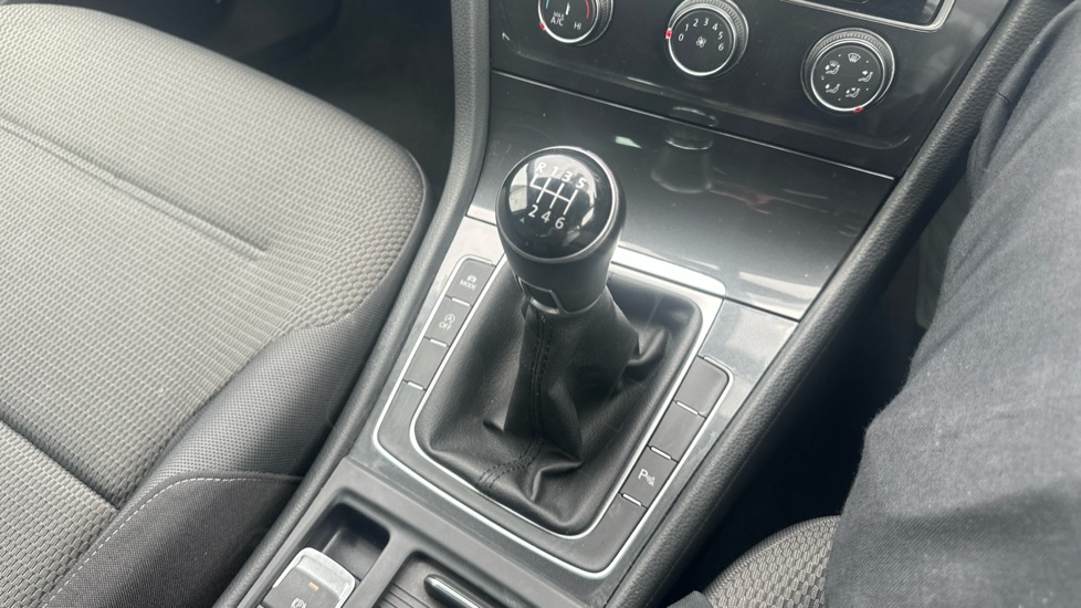 Volkswagen Golf 1.5 TSI EVO Match 5dr Petrol Hatchback - Image 14