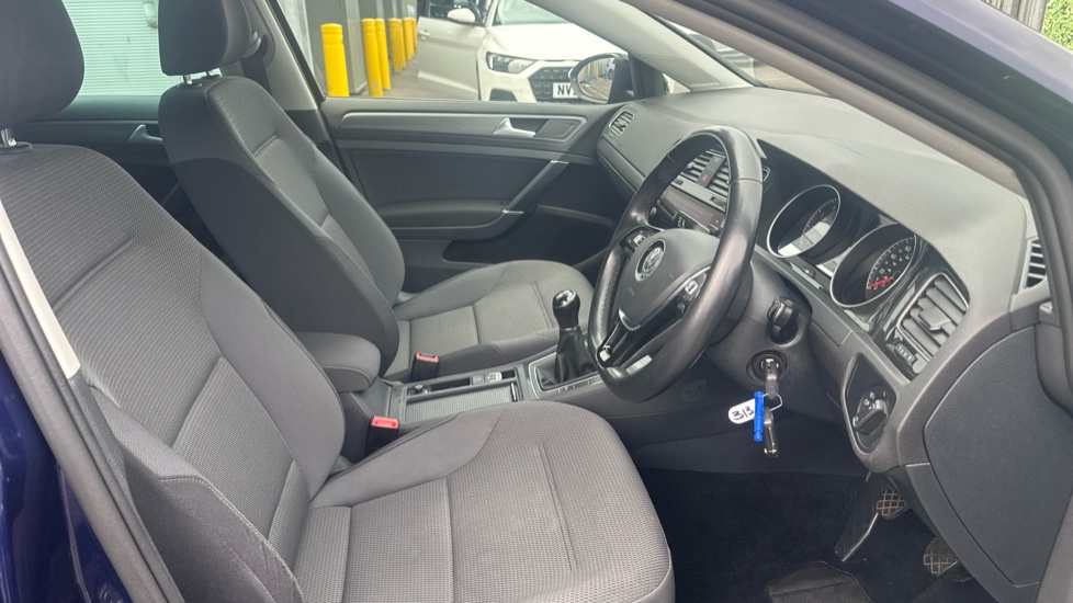 Volkswagen Golf 1.5 TSI EVO Match 5dr Petrol Hatchback - Image 15