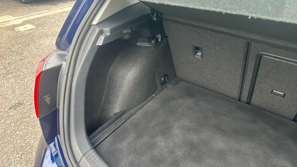 Volkswagen Golf 1.5 TSI EVO Match 5dr Petrol Hatchback - Image 24