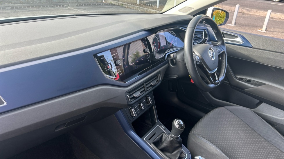 Volkswagen Polo 1.0 EVO 80 United 5dr Petrol Hatchback - Image 2