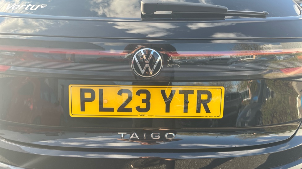 Volkswagen Taigo 1.0 TSI 110 R-Line 5dr DSG Petrol Hatchback - Image 29