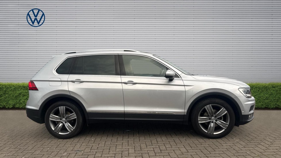 Volkswagen Tiguan 1.5 TSi EVO 150 Match 5dr DSG Petrol Estate - Image 4