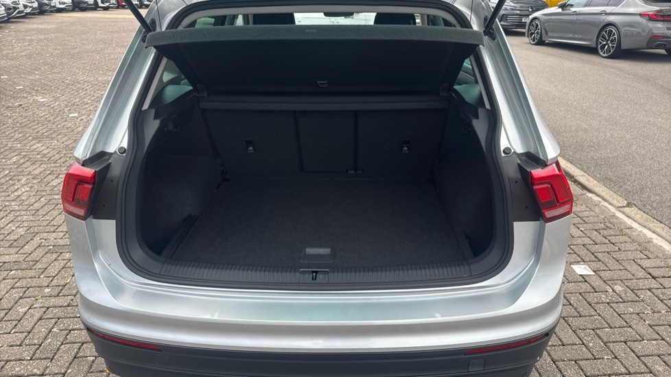 Volkswagen Tiguan 1.5 TSi EVO 150 Match 5dr DSG Petrol Estate - Image 20