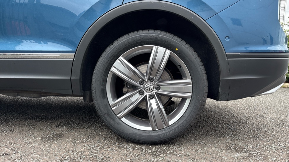 Volkswagen Tiguan Allspace 1.5 TSI EVO Match 5dr Petrol Estate - Image 5