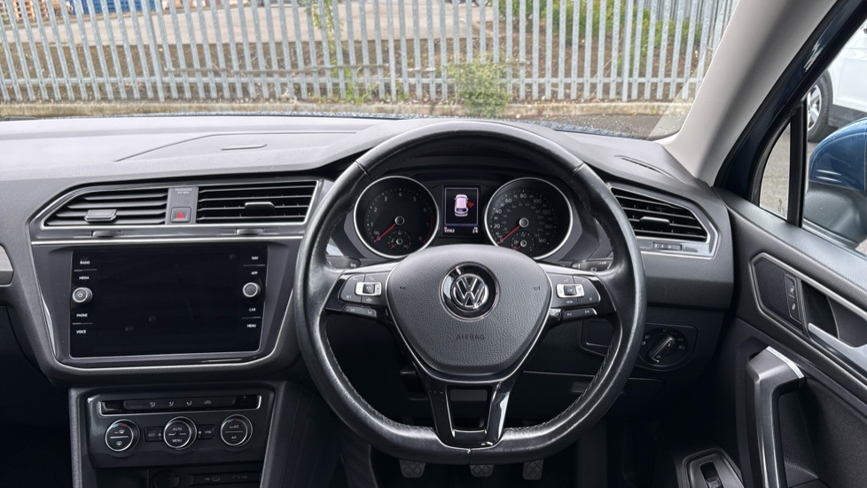 Volkswagen Tiguan Allspace 1.5 TSI EVO Match 5dr Petrol Estate - Image 10