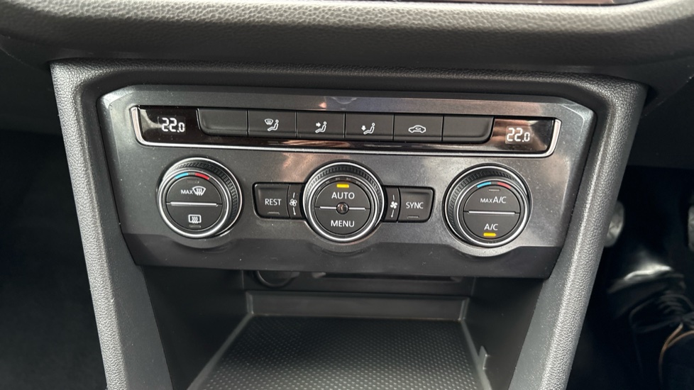 Volkswagen Tiguan Allspace 1.5 TSI EVO Match 5dr Petrol Estate - Image 13