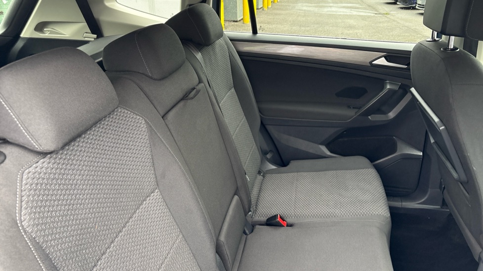 Volkswagen Tiguan Allspace 1.5 TSI EVO Match 5dr Petrol Estate - Image 16