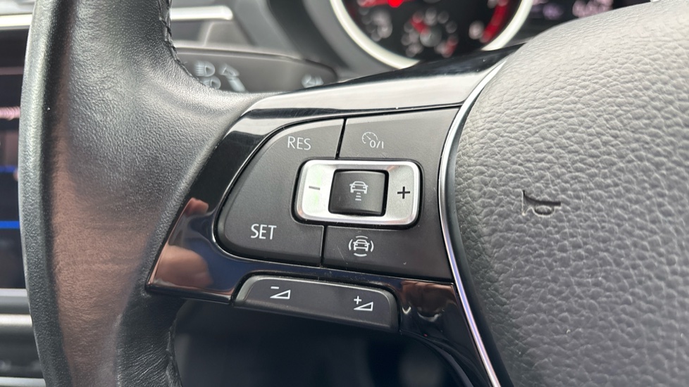 Volkswagen Tiguan Allspace 1.5 TSI EVO Match 5dr Petrol Estate - Image 17
