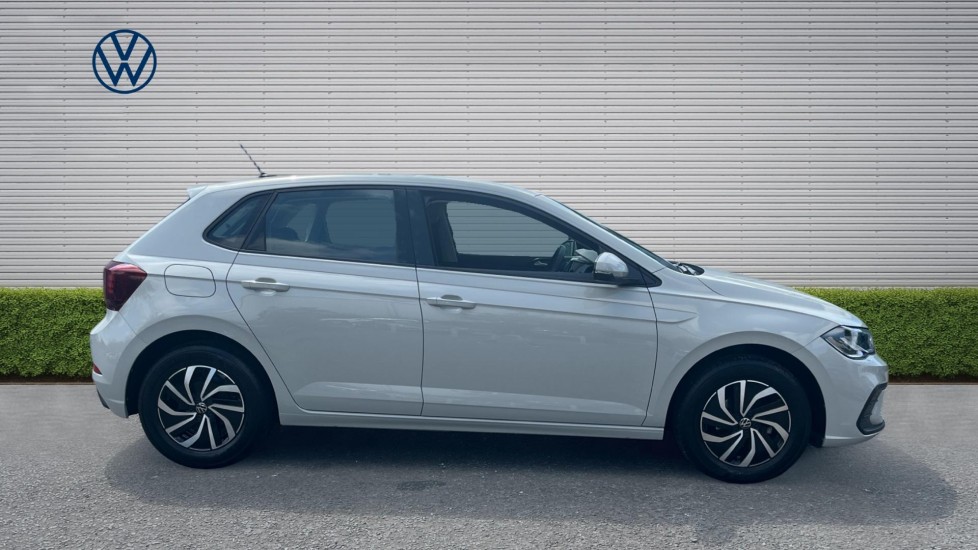 Volkswagen Polo 1.0 TSI Life 5dr Petrol Hatchback - Image 4