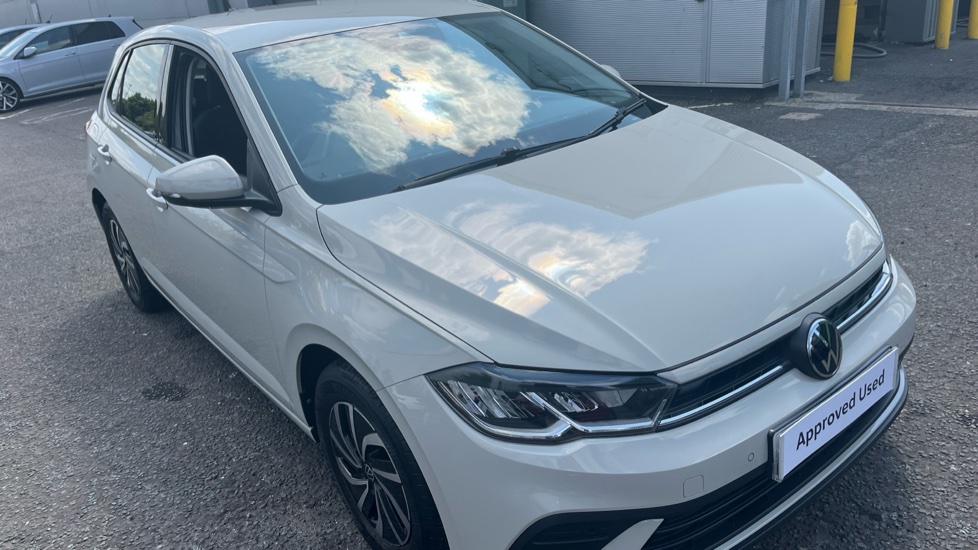 Volkswagen Polo 1.0 TSI Life 5dr Petrol Hatchback - Image 22