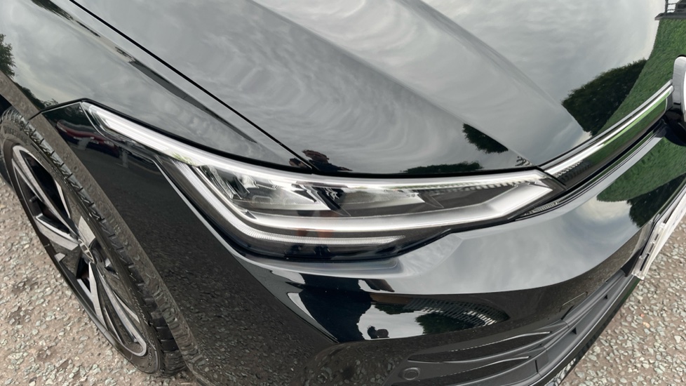Volkswagen Golf 1.5 TSI Match 5dr Petrol Hatchback - Image 21