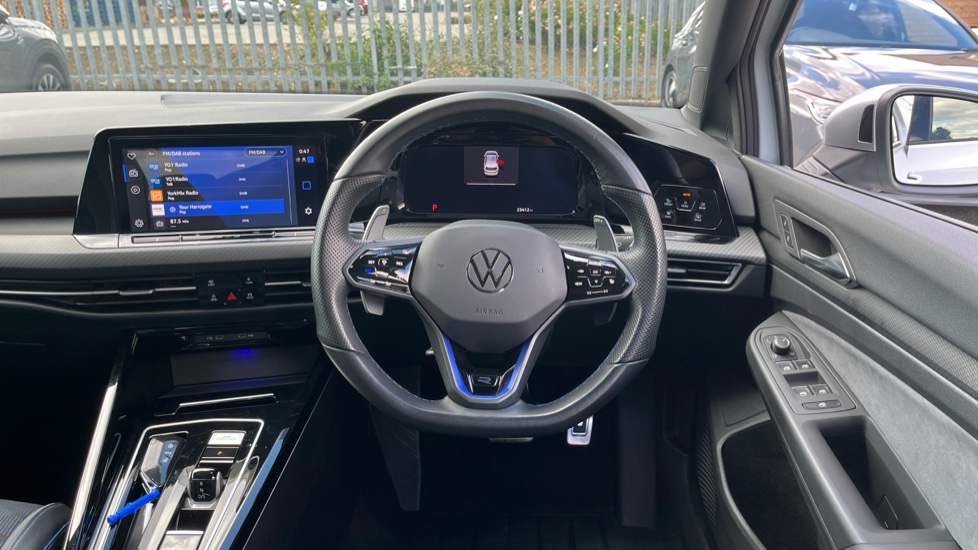 Volkswagen Golf 2.0 TSI 320 R 4Motion 5dr DSG Petrol Hatchback - Image 10