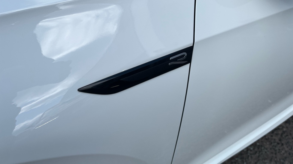 Volkswagen Golf 2.0 TSI 320 R 4Motion 5dr DSG Petrol Hatchback - Image 25