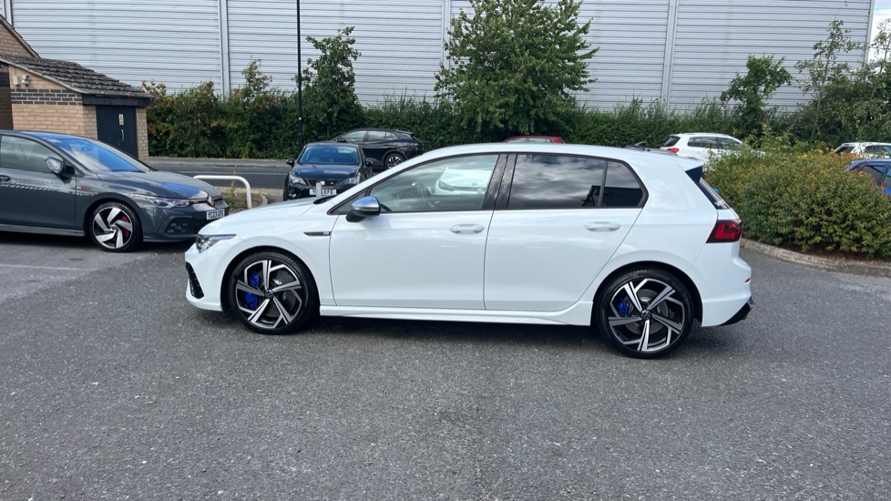 Volkswagen Golf 2.0 TSI 320 R 4Motion 5dr DSG Petrol Hatchback - Image 26
