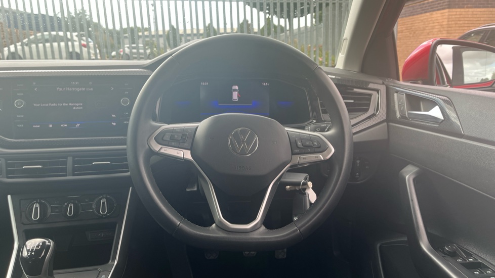 Volkswagen Polo 1.0 TSI Life 5dr Petrol Hatchback - Image 10