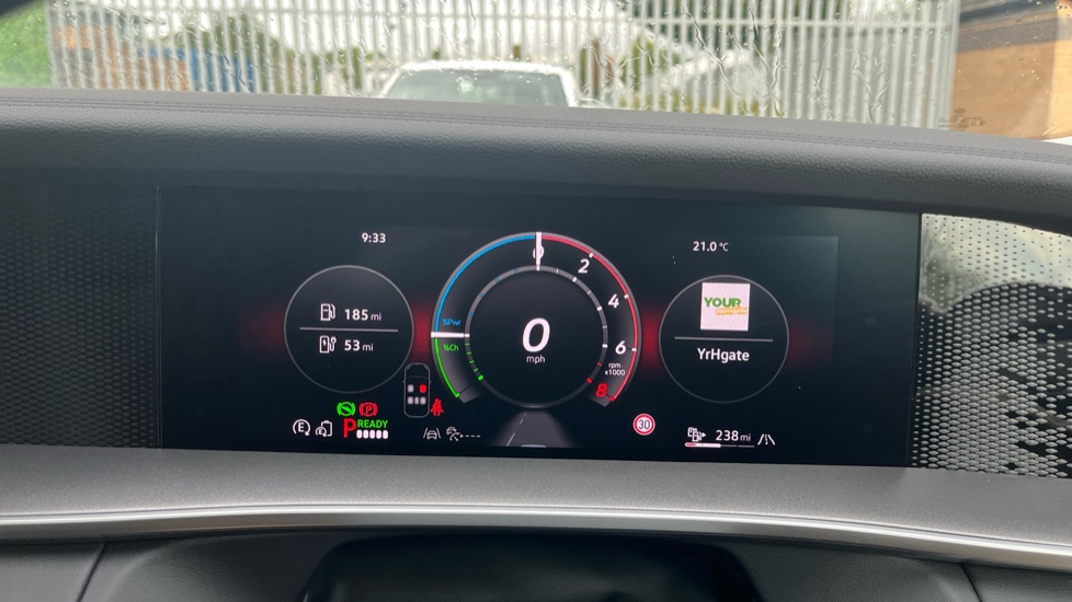 Volkswagen Tayron 1.5 TSI eHybrid Match 5dr DSG6 Estate - Image 11