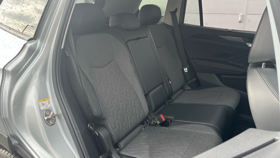 Volkswagen Tayron 1.5 TSI eHybrid Match 5dr DSG6 Estate - Image 33