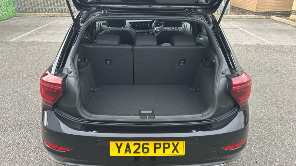 Volkswagen Polo 1.0 TSI 115 Black Edition 5dr DSG Petrol Hatchback - Image 20