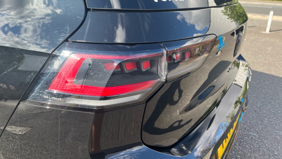 Volkswagen Golf 2.0 TSI 333 R Black Edition 4Motion 5dr DSG Petrol Hatchback - Image 27
