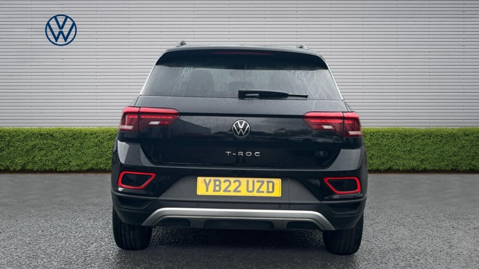 Volkswagen T-Roc 1.0 TSI Life 5dr Petrol Hatchback - Image 8
