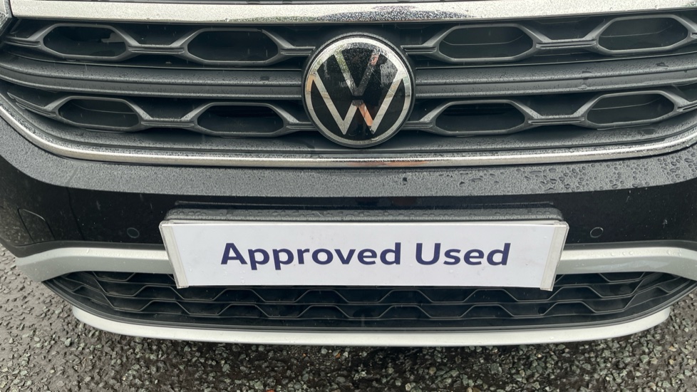 Volkswagen T-Roc 1.0 TSI Life 5dr Petrol Hatchback - Image 22