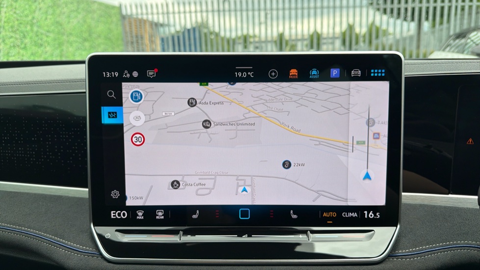 Volkswagen Passat 1.5 TSI eHybrid 272 R-Line 5dr DSG Estate - Image 33