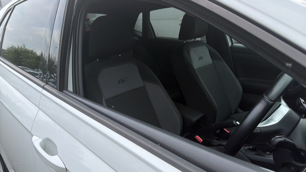 Volkswagen Polo 1.0 TSI 95 R-Line 5dr Petrol Hatchback - Image 24