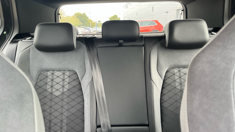 Volkswagen Golf 1.5 TSI 150 R-Line 5dr Petrol Hatchback - Image 16