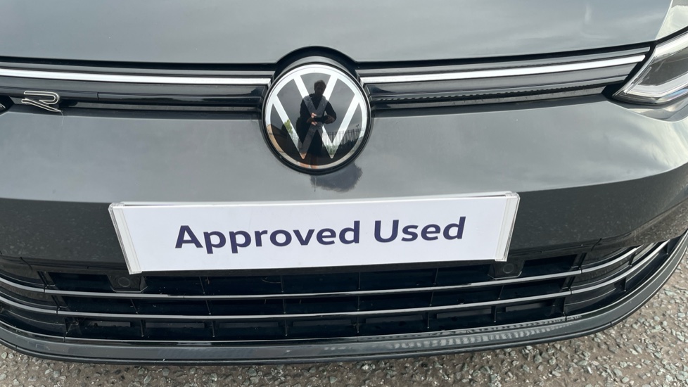 Volkswagen Golf 1.5 TSI 150 R-Line 5dr Petrol Hatchback - Image 23